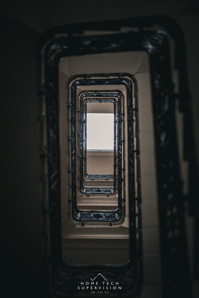 Cage d’escalier d’origine vue d’en bas