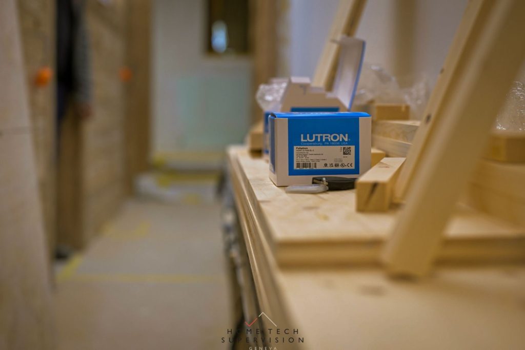 Claviers Lutron Palladiom HomeWorks QS prêts à poser