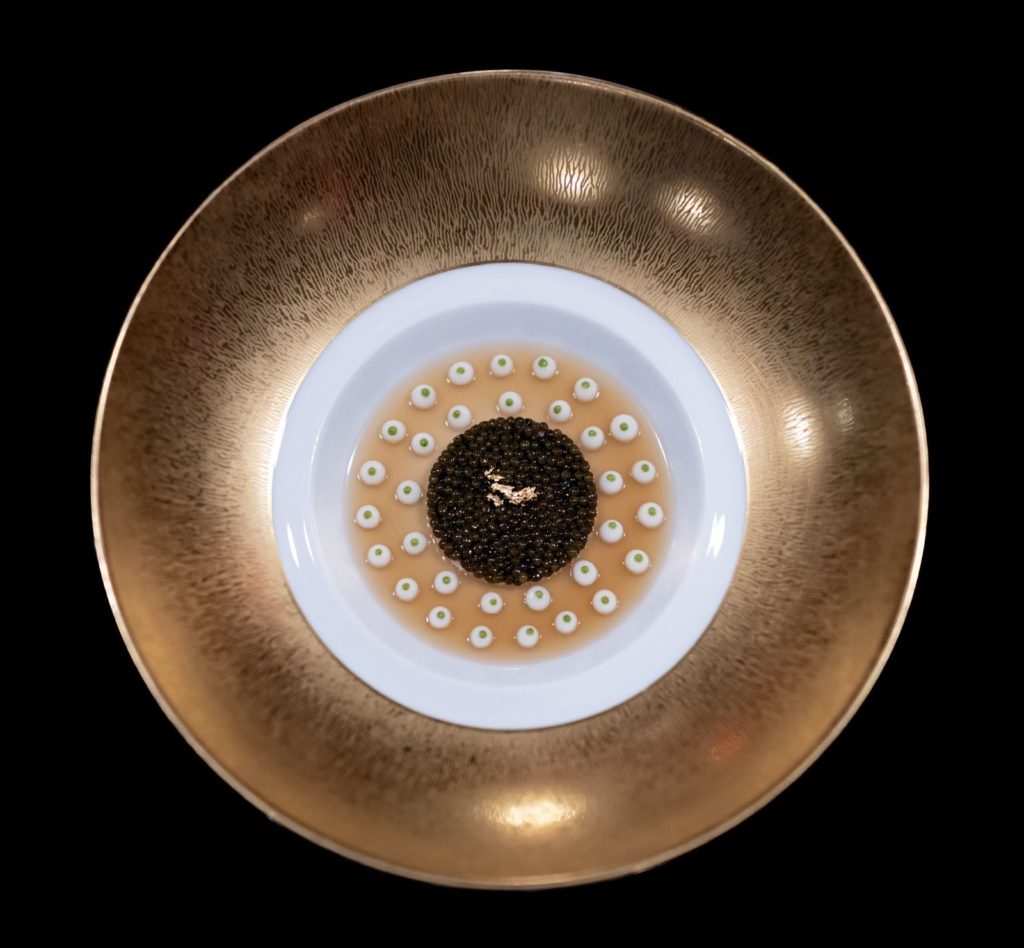 Assiette au caviar à L'Atelier Robuchon